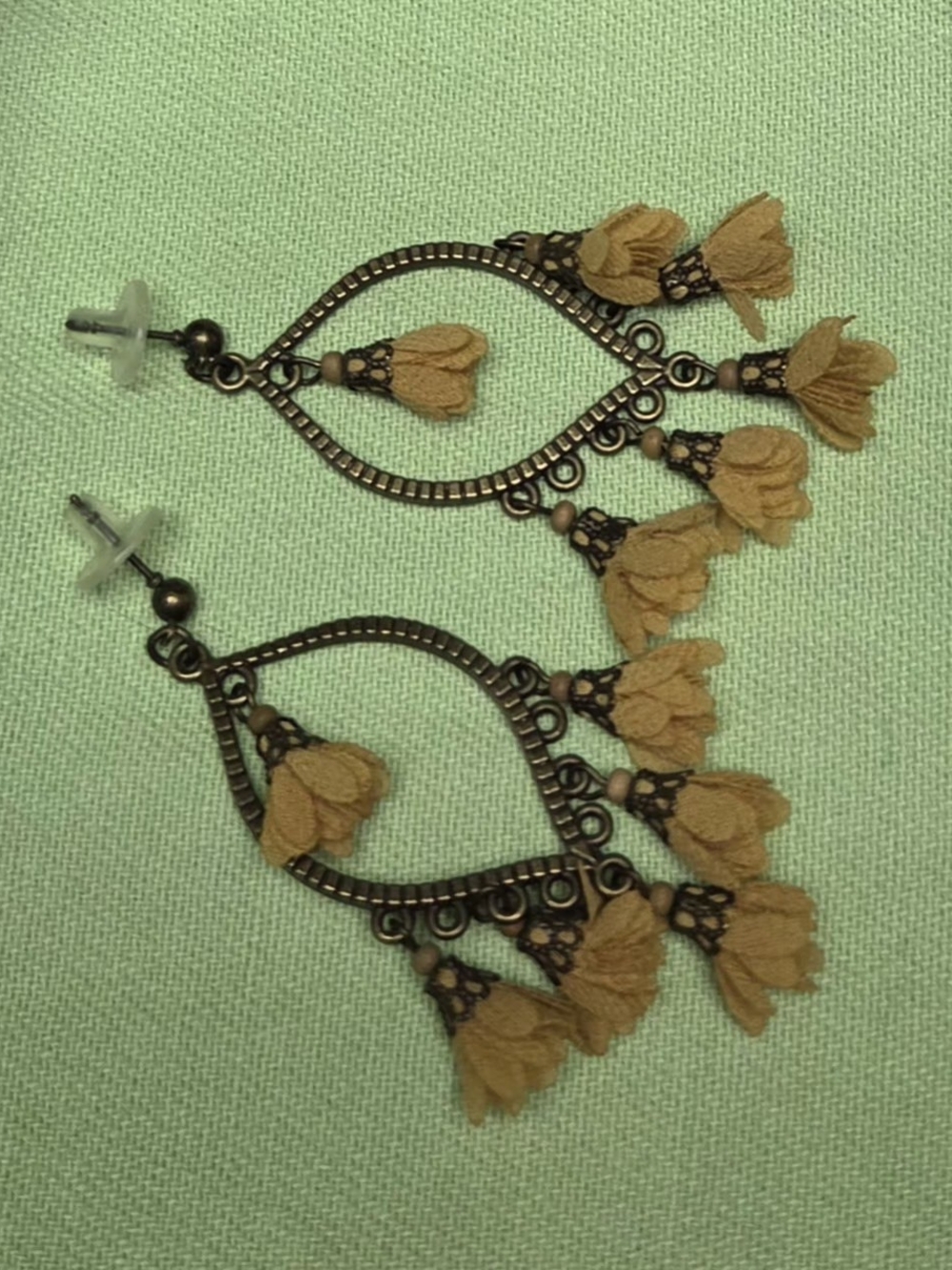 Boho Teardrop Tassel Earrings - Tan Flower Fringe